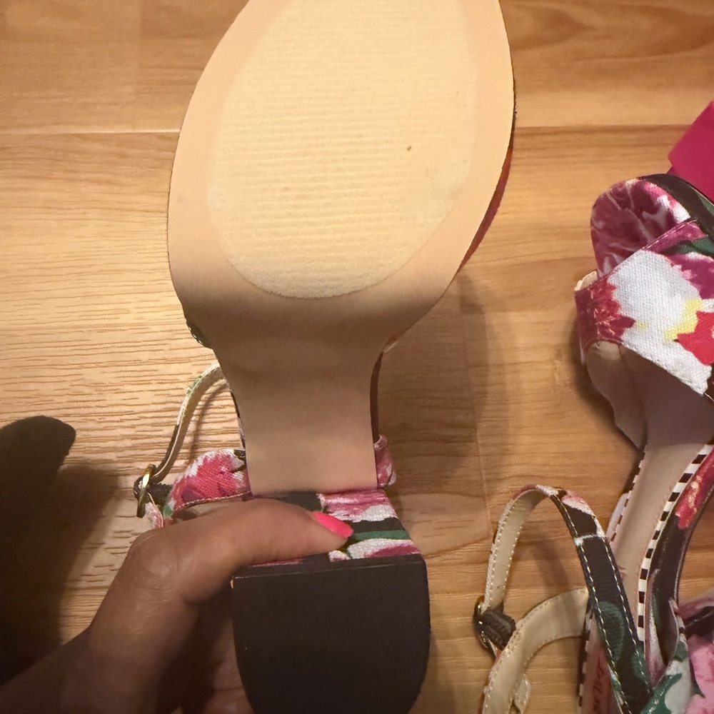 Betsey Johnson Pink Floral Heels - Picture 6 of 7